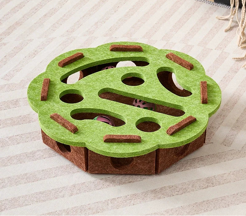 Felt Cat Maze Puzzle and Scratching Toy